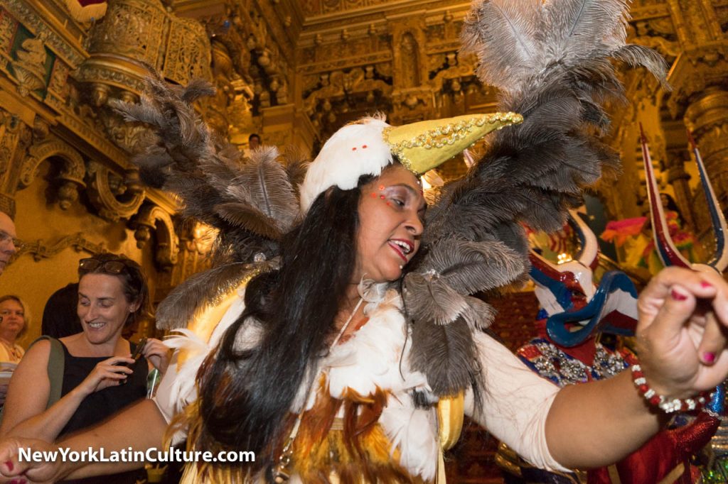 Robalagallinas (Chicken Thief) is another traditional Dominican Carnaval character