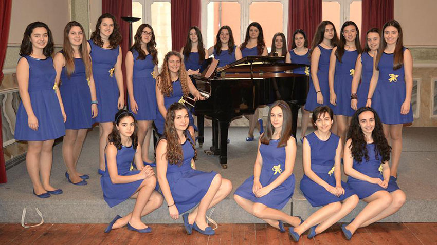 Voces Blancas del Nalón girls choir