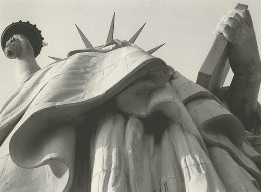 Aldo Sessa 'Statue of Liberty' 1991 | courtesy of Throckmorton Fine Art