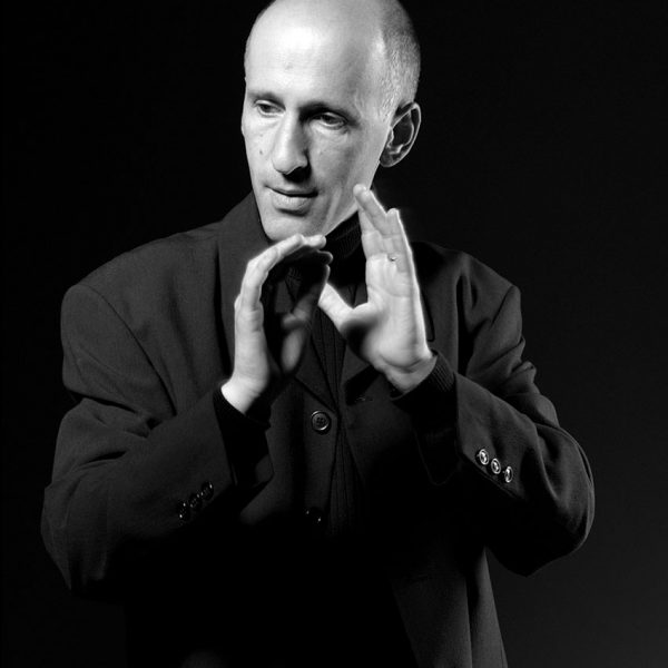 Saul Zaks embraces the ends of the world (Interview)