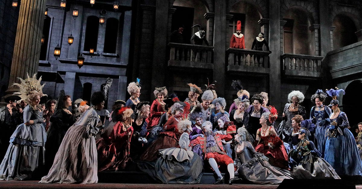 «Ромео і Джульєтта» грає пуерториканська сопрано Надін Сьєрра в Метрополітен-опера