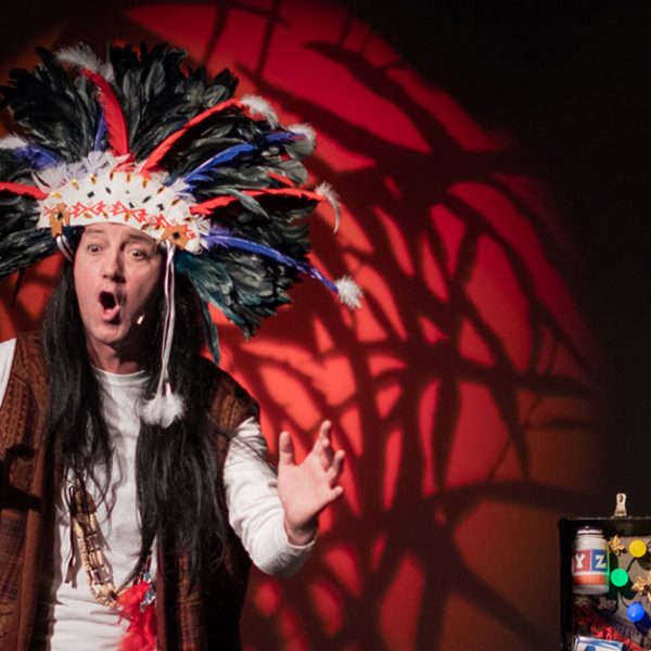 Colombian comic Saul Garcia’s ‘I am Latino’ makes us laugh at ourselves