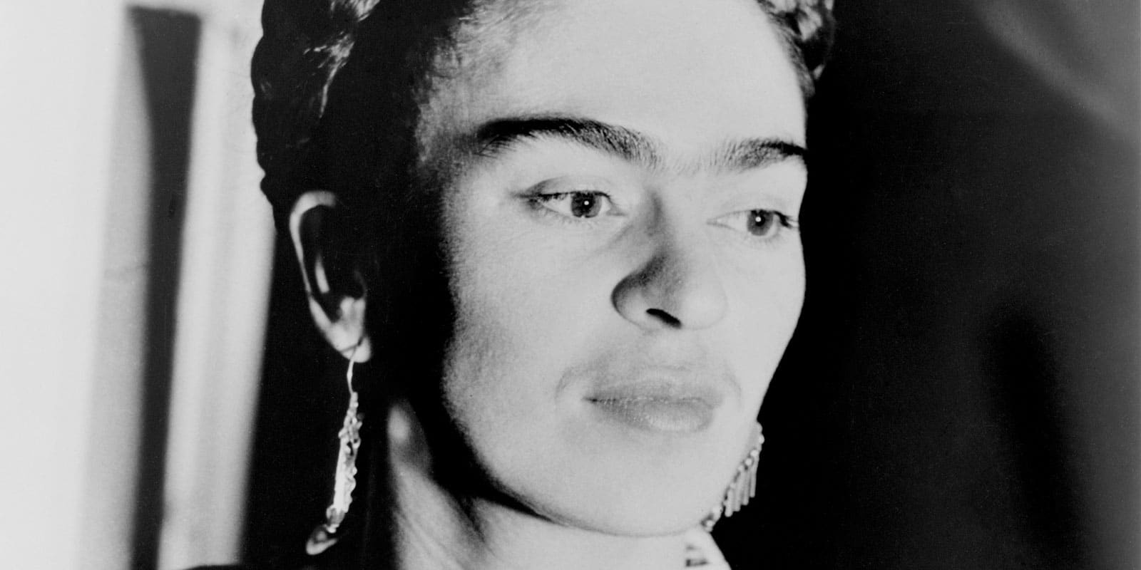 Frida Kahlo is an iconic LGBT Indigenous Mexican Woman (© Editorial Use Everett Collection/Adobe)