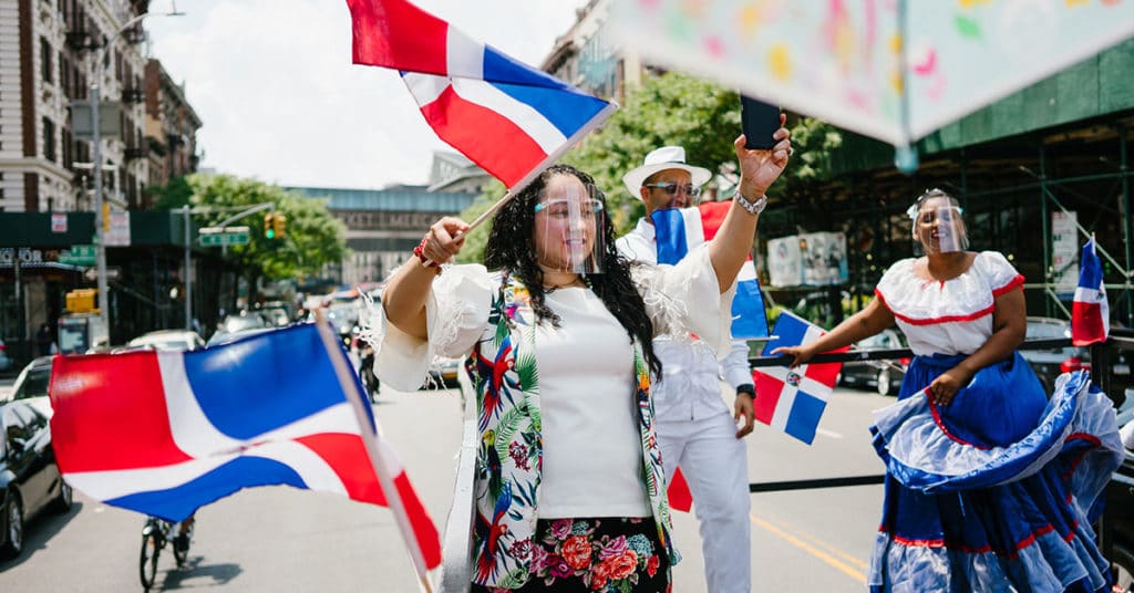 Flags at the 2020 National Dominican Day Parade (Cindy Trinh/New York Latin Culture Magazine)