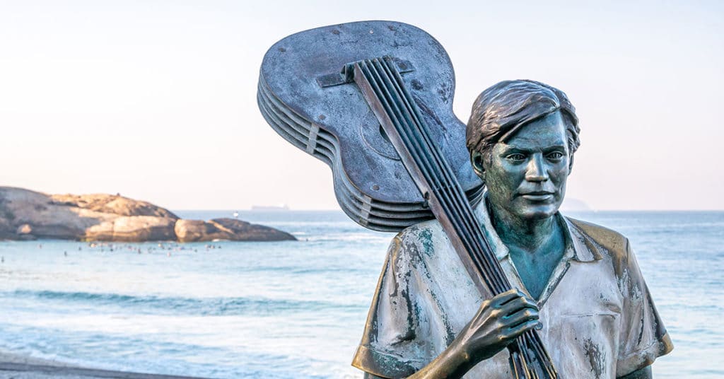 Antônio Carlos Jobim statue on Ipanema Beach (Jptinoco/Dreamstime)