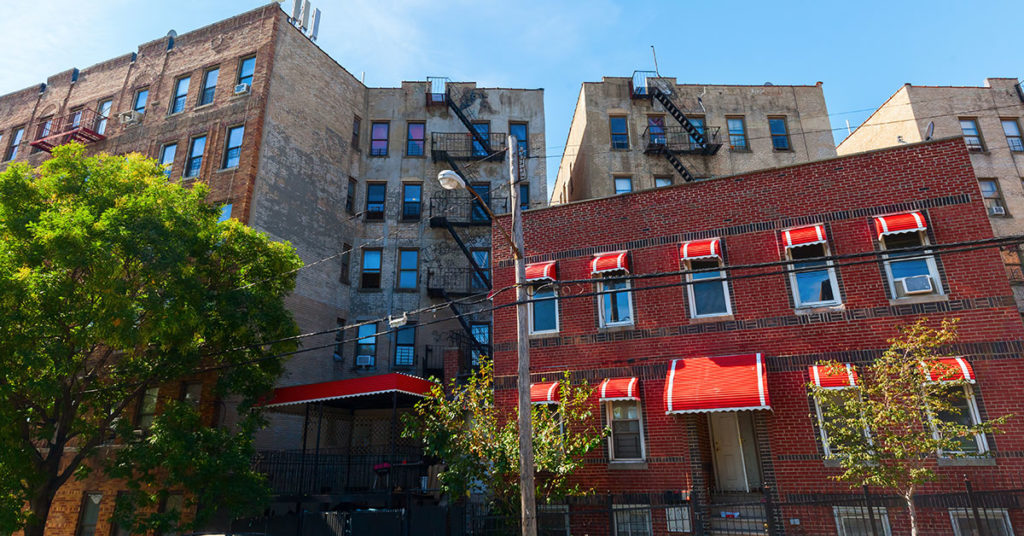 Residences in Hunts Point, The Bronx (Madrabothair/Dreamstime)