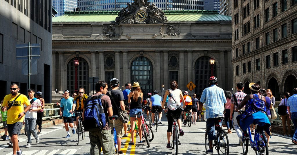 Summer Streets (Lei Xu/Dreamstime)