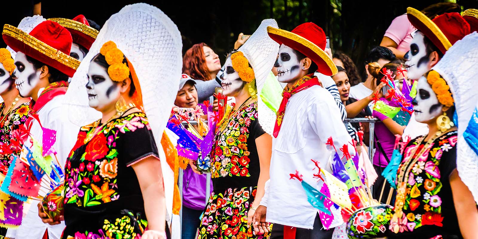 Dia de los Muertos Parade (Marketa Novakova/Dreamstime)