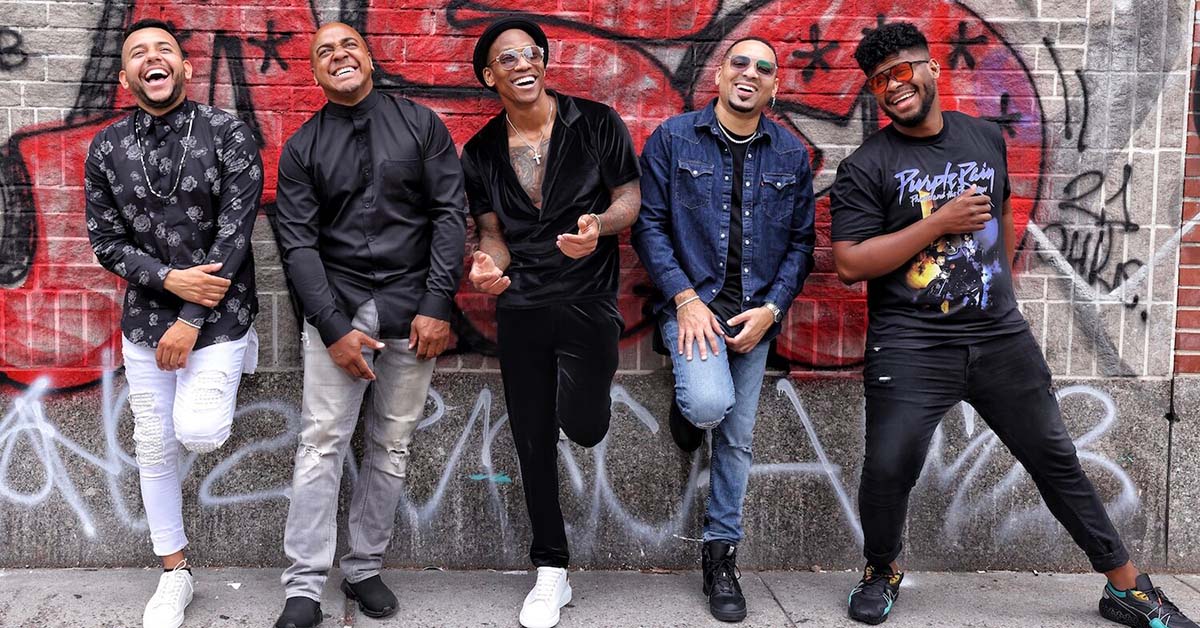 Pedrito Martinez, the world's first Rumbero, performs a Timba show ahead of New Year's in Drom