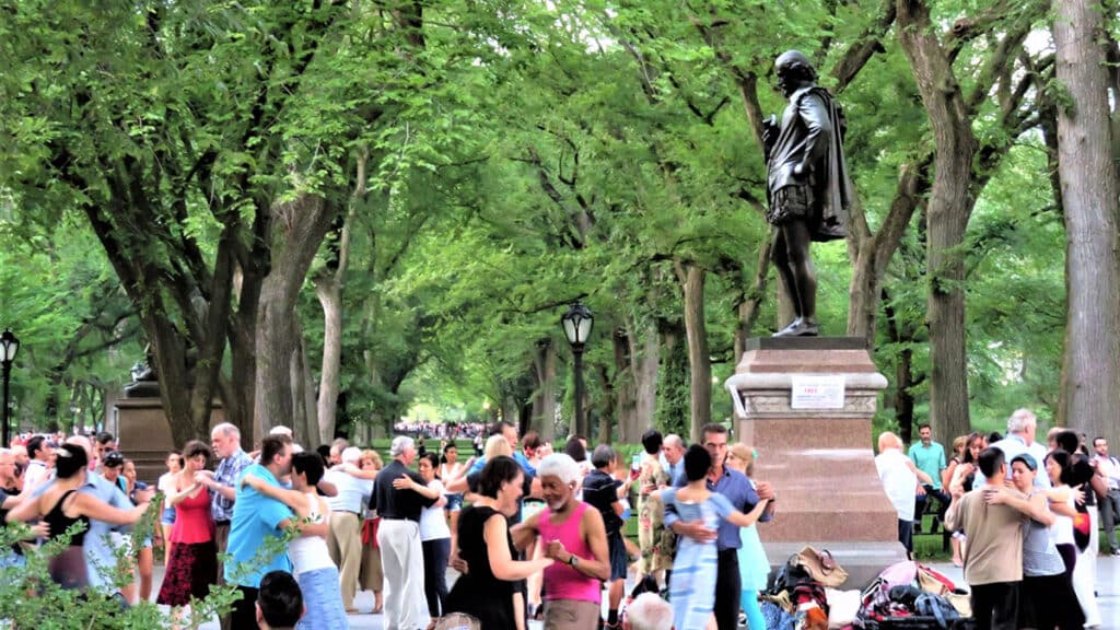 Central Park Tango (courtesy)