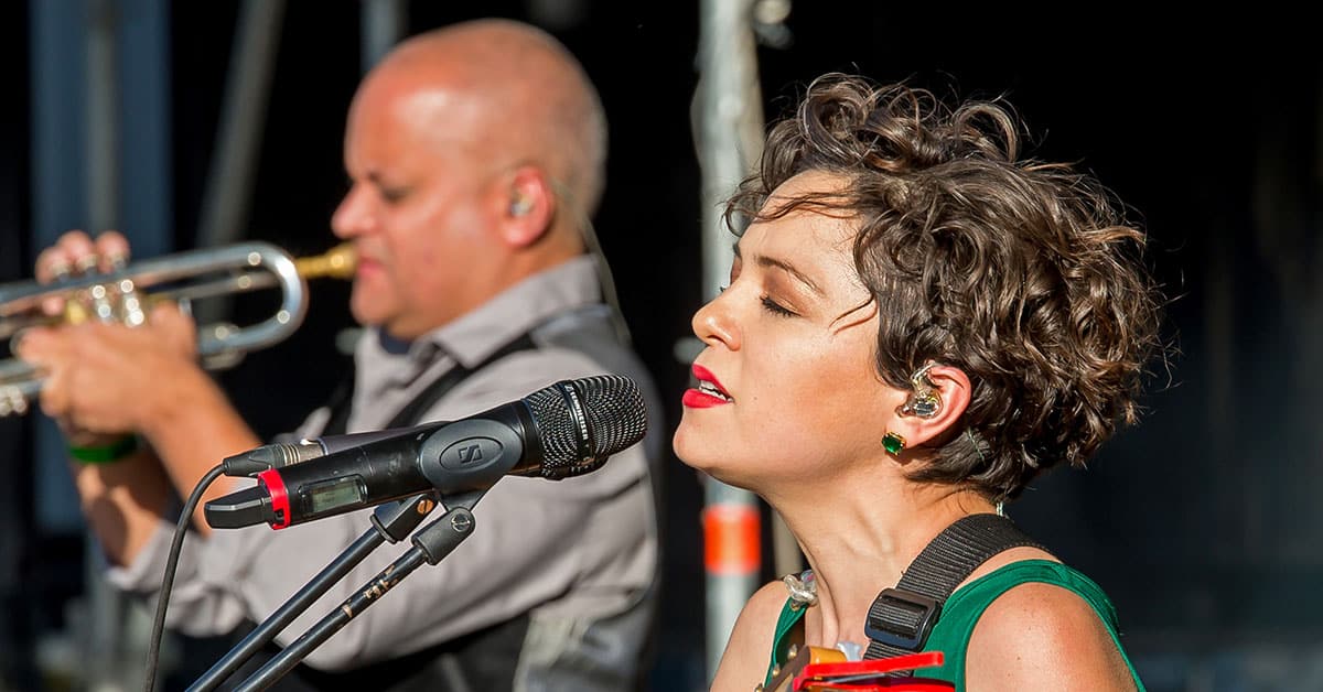 Natalia Lafourcade's Best Blonde Hair Moments - wide 11