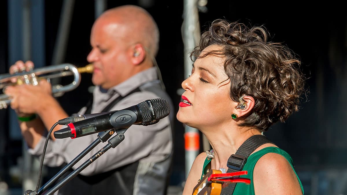 Natalia Lafourcade (Christian Bertrand/Dreamstime)