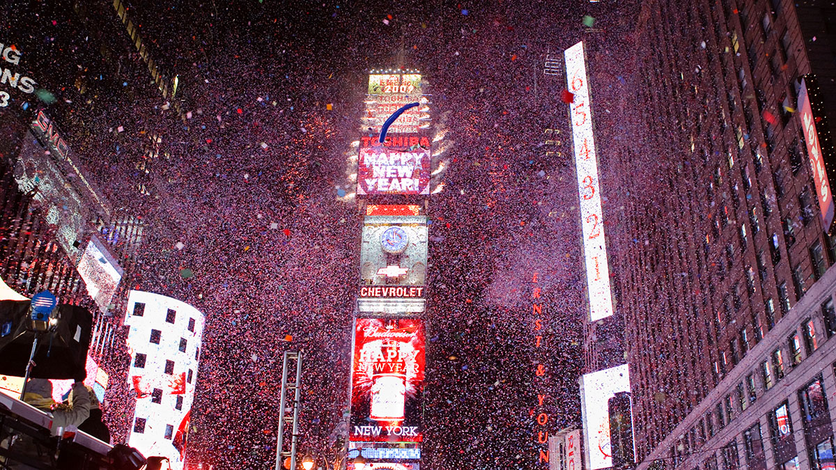 Times Square New Year's Eve Ball Drop (Corbett/Dreamstime)