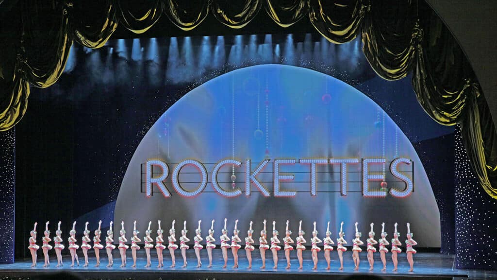 Radio City Rockettes Christmas Spectacular in 2014 (Picturemakers/Dreamstime)