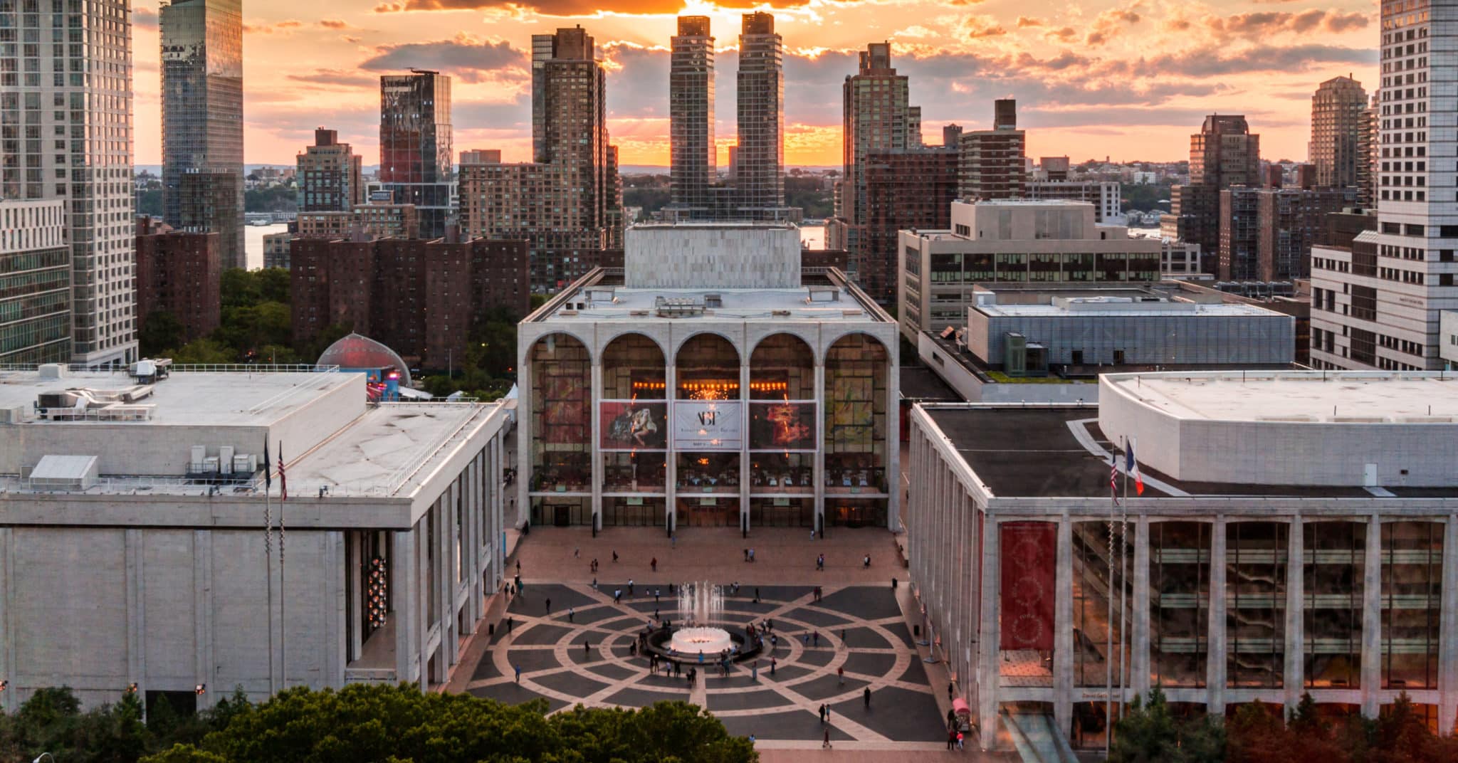 Lincoln Center es el principal centro de artes escénicas de Nueva York