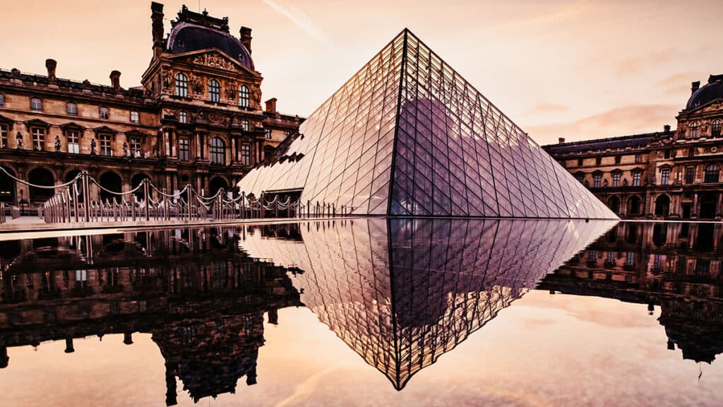 Louvre in Paris, France (Wirestock/Dreamstime)