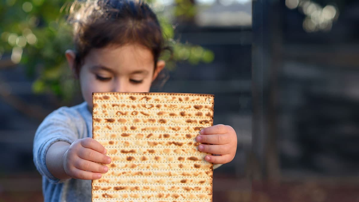 Passover matzo (Inna/Adobe)