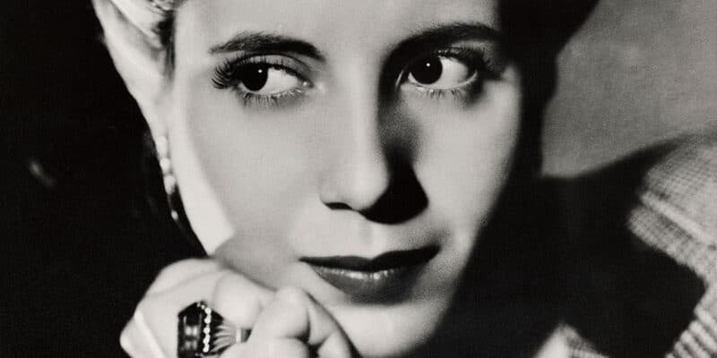 "Evita" Eva Perón in 1944 (PD/Annemarie-Heinrich/Wikimedia)