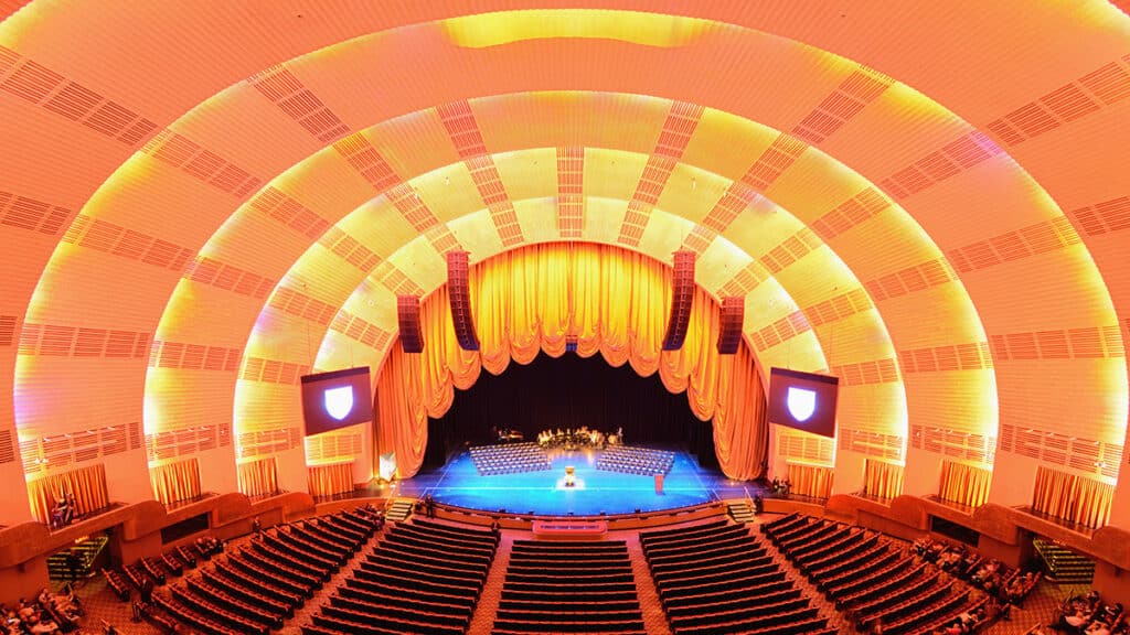 Radio City Music Hall (Sean Pavone/Dreamstime)