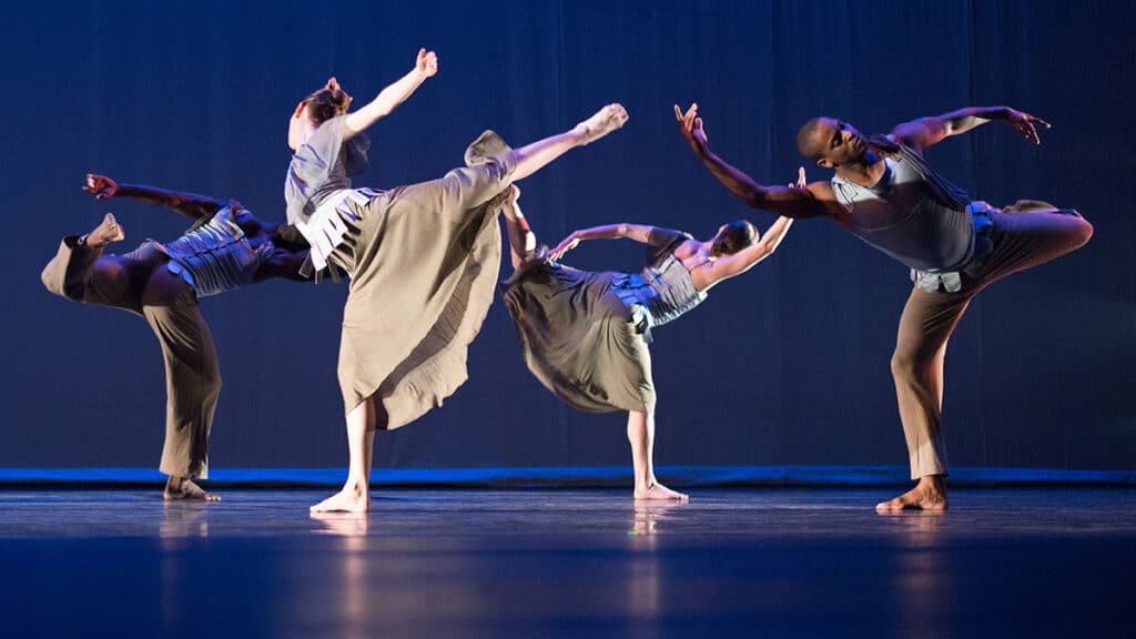 Modern Dance in New York City (Mark Kabayan/Dreamstime)