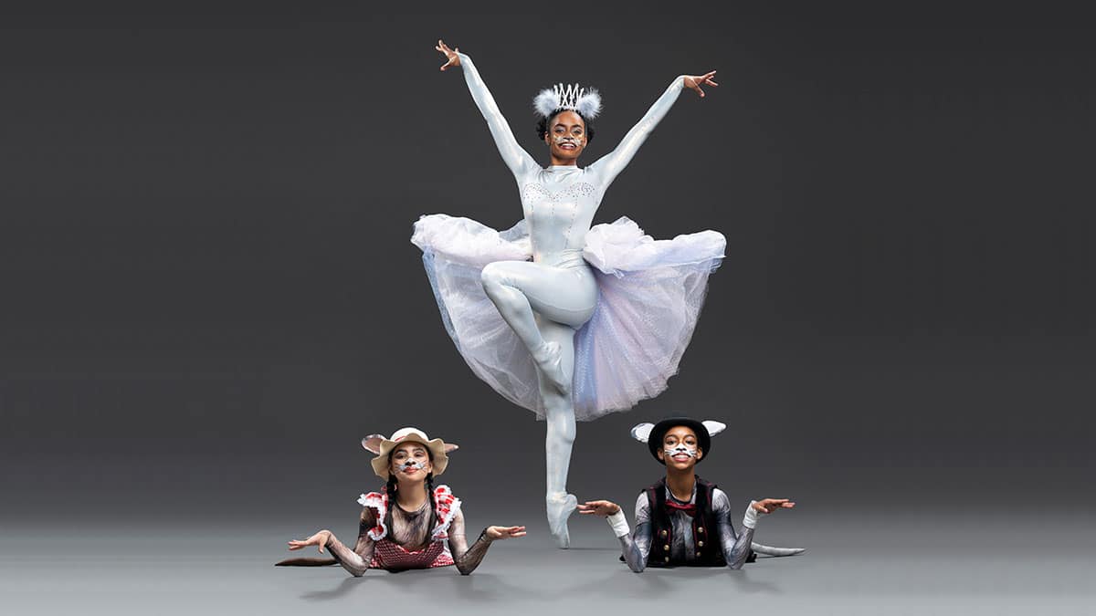 Dance Theatre of Harlem "Harlem Mouse/Country Mouse" Alexandra Hutchinson with Valentina Fernandez and Jacqueline Urena (Nir Arieli/DTH)