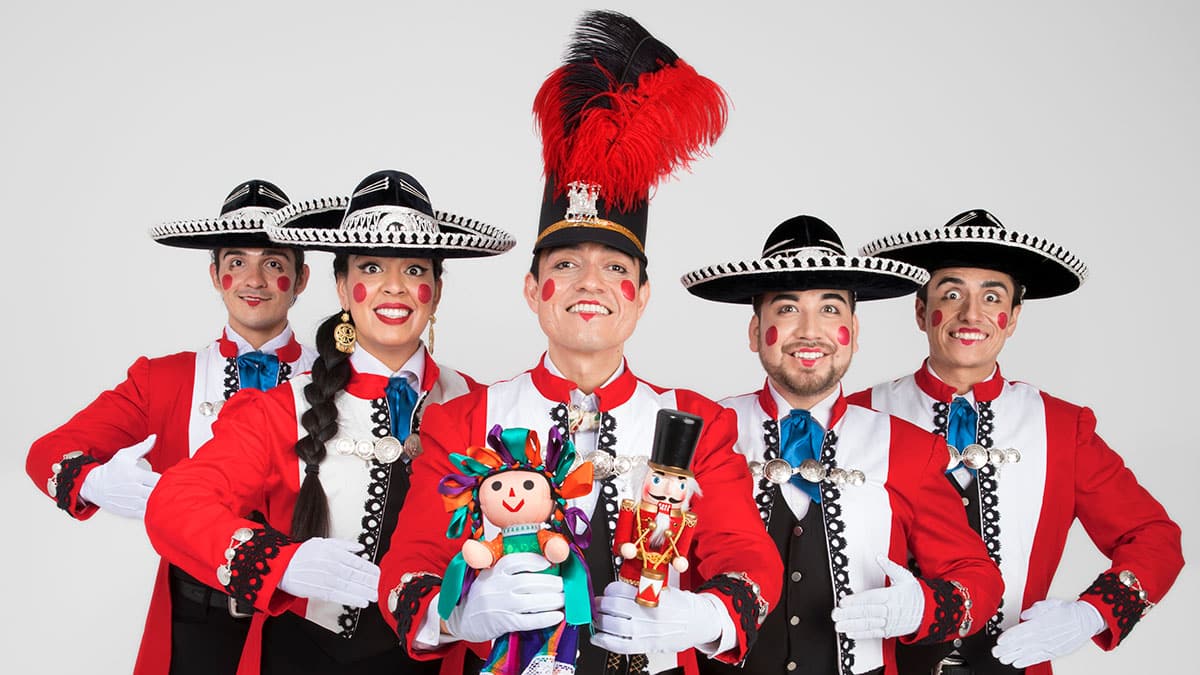 "Navidad: A Mexican-American Christmas" Calpulli Mexican Dance Company (Julieta Cervantes)