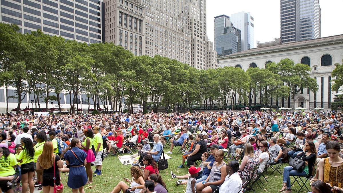 Bryant Park Picnic Performances (Anthony Aneese Totah Jr/Dreamstime)